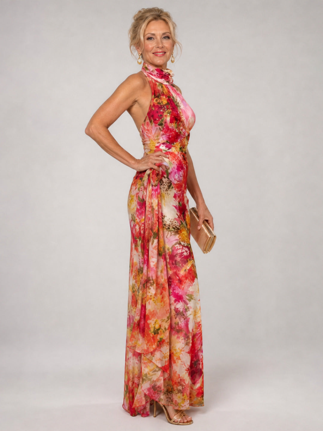 Véronique | Halter Neck Floral Print Maxi Dress