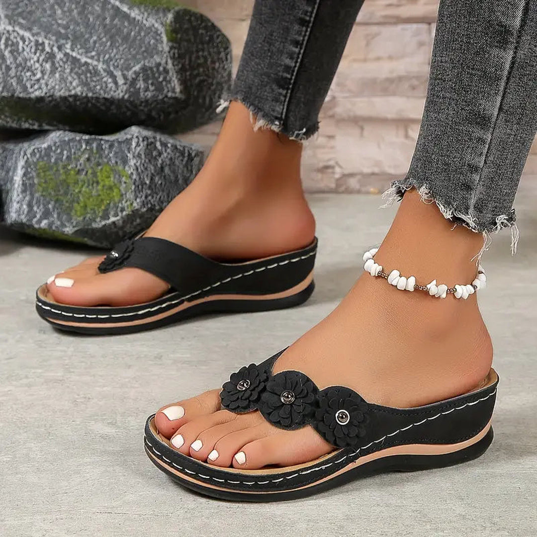 Delphine | Women's Thick Orthopedic Sandals