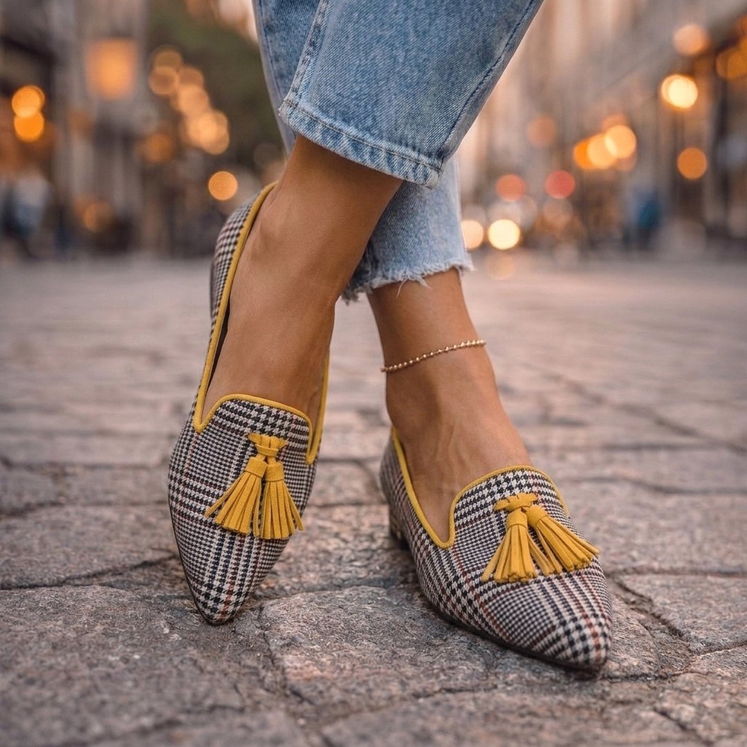 Jolie | Pointed Flats